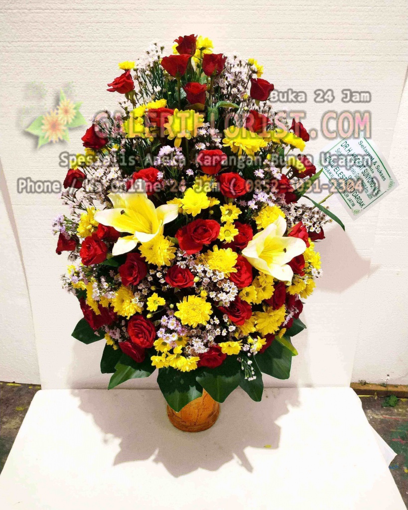 Bunga Meja Surabaya | BMSBY-04 - Toko Bunga Surabaya 24 Jam - Karangan Bunga Papan Murah | Galeri Florist Foto Bunga Meja Surabaya | BMSBY-04 - Aneka Tenda Surabaya